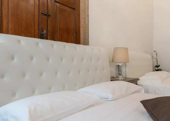 Venice Luxury Palace 3 By Wonderful Italy